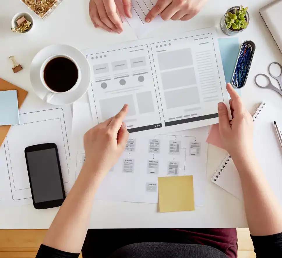 ホームページ制作　UIデザイン